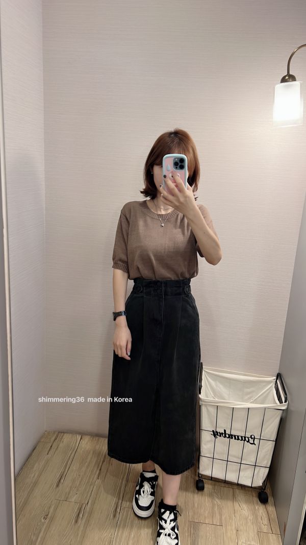 高腰前叉牛仔裙 