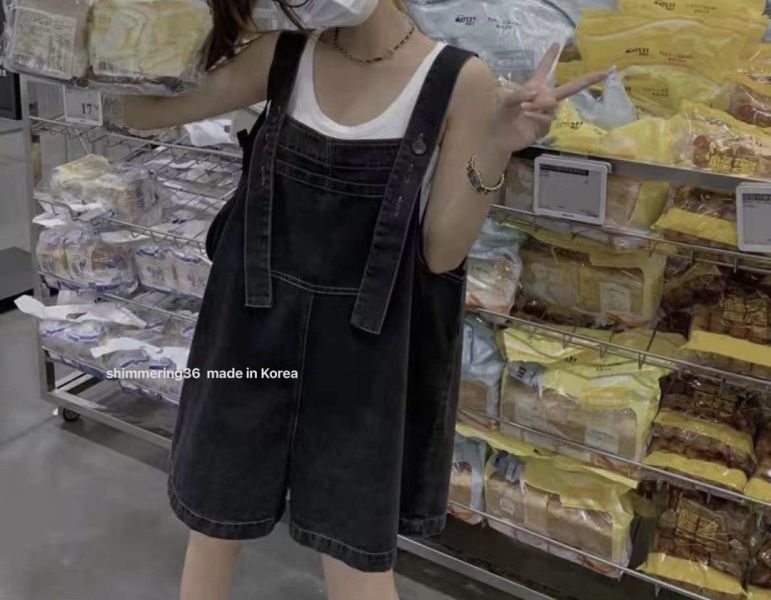 可愛吊帶褲 