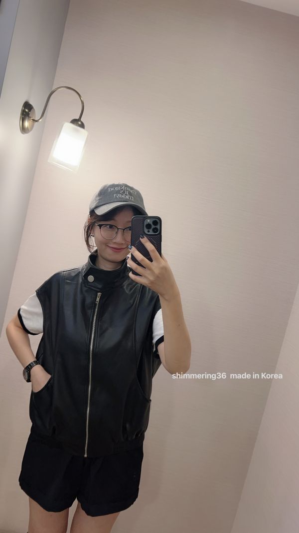 百搭皮背心 