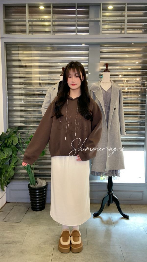 門市熱賣英字太空棉燙鑽帽T 