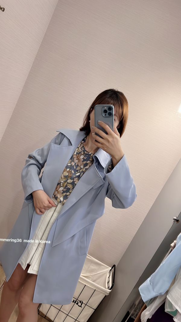 質感熱賣風衣 