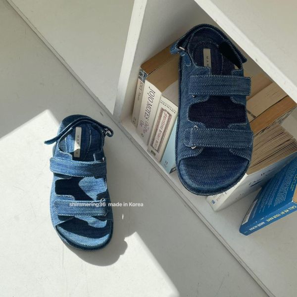 牛仔涼鞋 