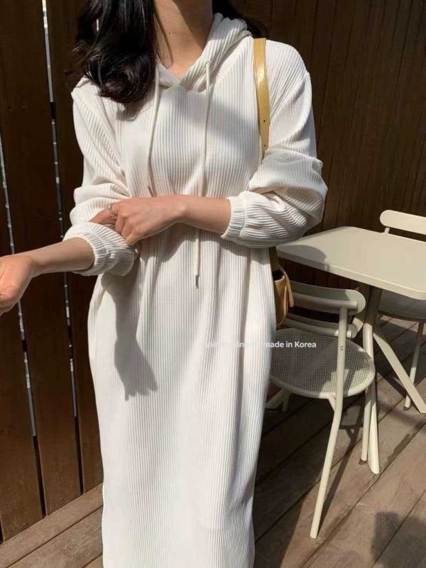 坑紋連帽洋 