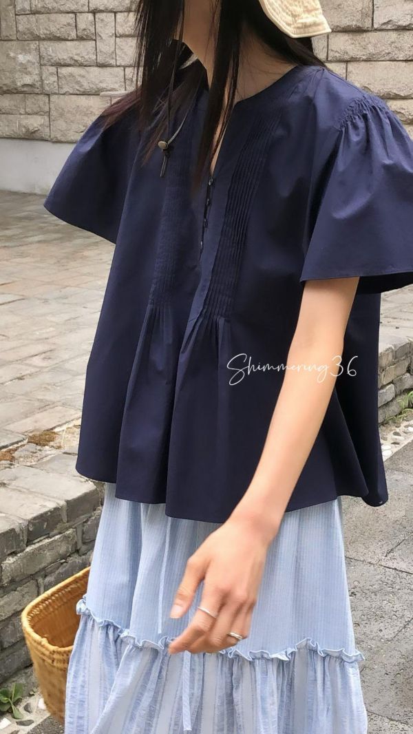 質感前V涼感前釦上衣 