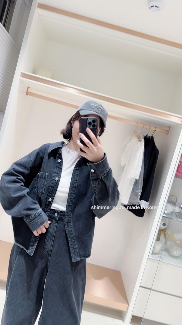 微透木耳邊上衣 