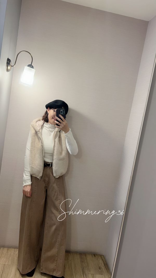 水貂毛連帽背心 