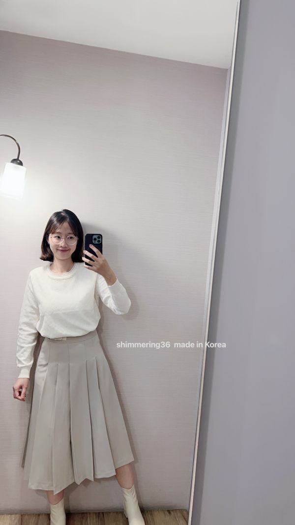 釘珠立體紋路針織上衣 