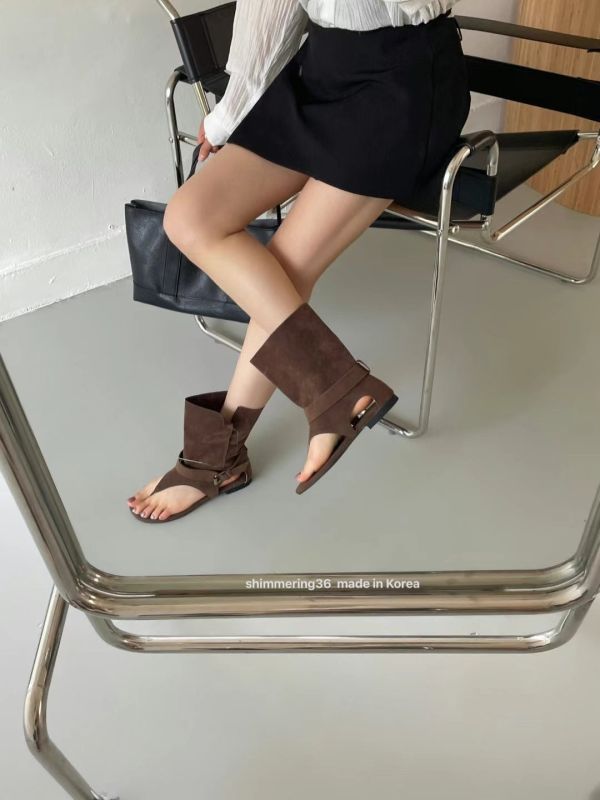 反折涼鞋 