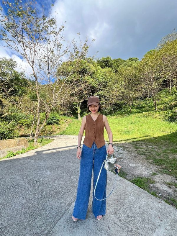 直筒腿長牛仔褲 