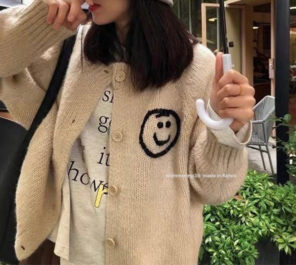 可愛笑臉毛衣外套 