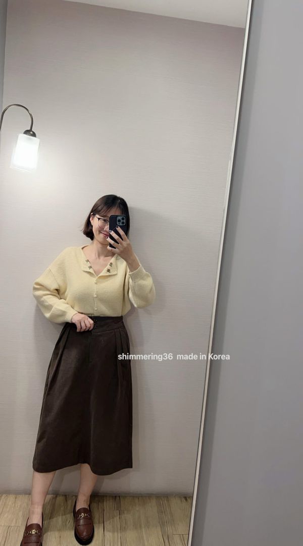 羊毛30%花邊領外 