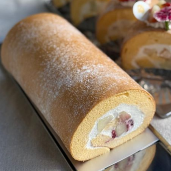 水蜜桃生乳捲 生乳捲,蛋糕卷,鮮奶油,卡士達,蛋糕,香草,鮮奶油,日本,水蜜桃