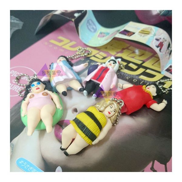 渡邊直美第二彈泳裝小蜜蜂裝碧昂絲變裝兔子包包頭公仔扭蛋5入組 