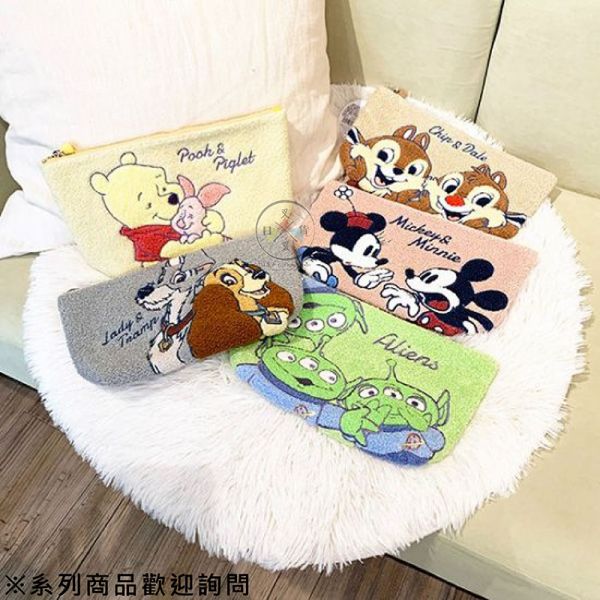 迪士尼 玩具總動員 三眼怪 毛毛刺繡化妝包 收納包 