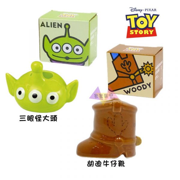 迪士尼玩具總動員三眼怪大頭/胡迪牛仔靴陶製牙刷架牙刷座盒裝2選1 