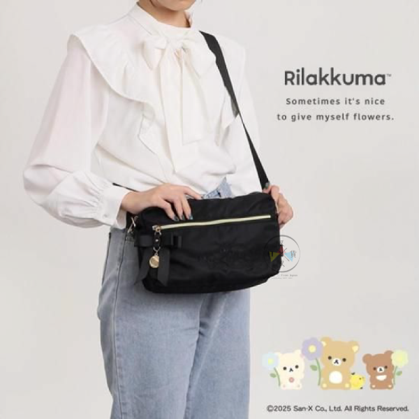 預購 拉拉熊 懶懶熊 專賣店限定 花花世界 防潑水 絲帶吊飾尼龍 斜背包 【12/18截止】 