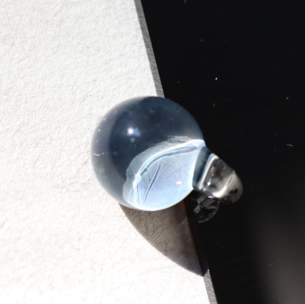 宇宙系列項鍊 精湛工藝,鑽石,貴金屬,珠寶,玻璃,純銀,純金,飾品,項鍊,禮物,禮品,穿搭,獨一無二,吊墜,戒指,時尚,配件,耳環,手鍊,前衛,玻璃工藝,風格,生日禮物