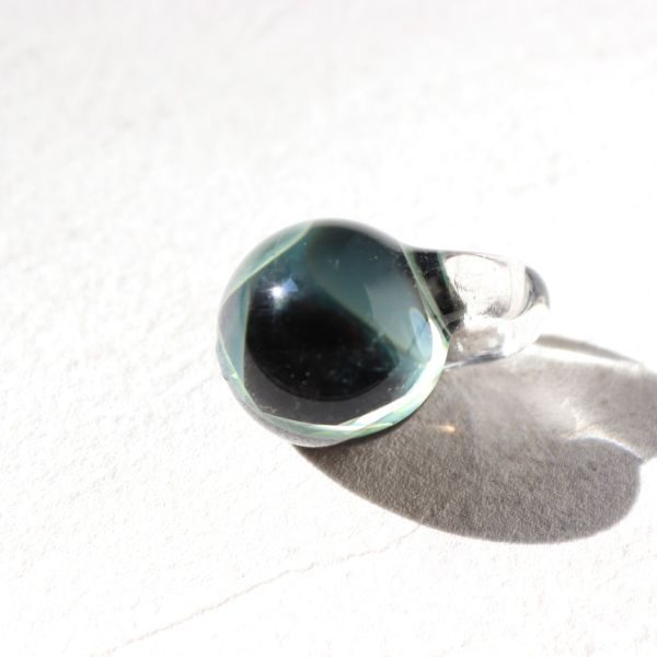 宇宙系列項鍊 精湛工藝,鑽石,貴金屬,珠寶,玻璃,純銀,純金,飾品,項鍊,禮物,禮品,穿搭,獨一無二,吊墜,戒指,時尚,配件,耳環,手鍊,前衛,玻璃工藝,風格,生日禮物