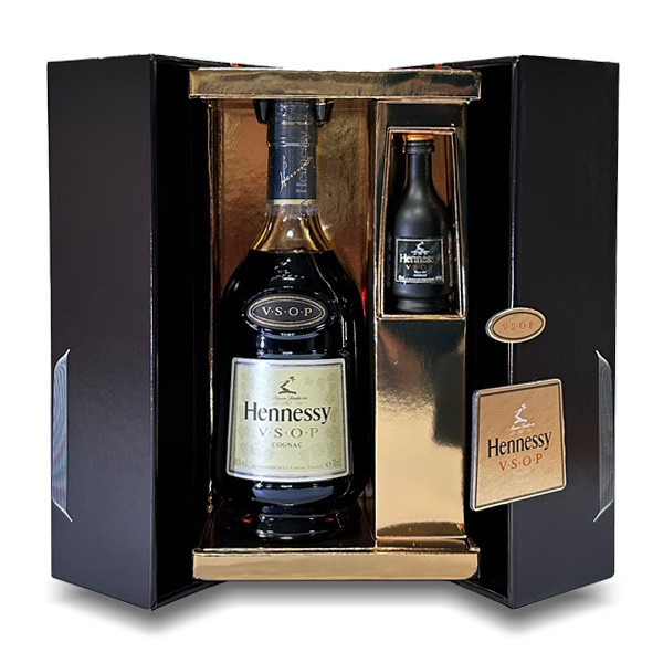 軒尼詩VSOP 2013新春禮盒（附原廠提袋）Hennessy VSOP Cognac Brandy 軒尼詩,VSOP,2013,新春,禮盒,附原廠提袋,Hennessy VSOP,Cognac Brandy,法國