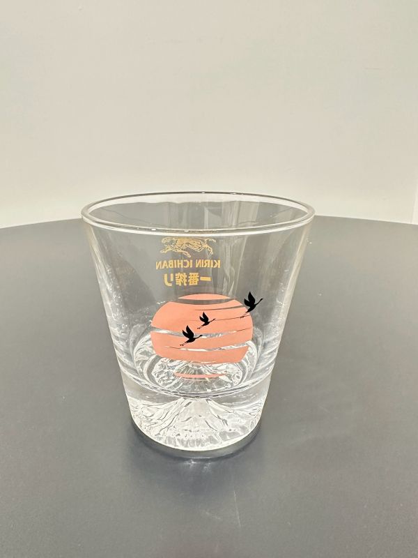 贈品》富士山變色杯 贈品,富士山變色杯