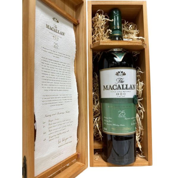 麥卡倫25年黃金三桶單一麥芽蘇格蘭威士忌 Macallan 25 Years Triple Cask Single Malt Scotch Whisky 麥卡倫,25年,黃金三桶,單一麥芽,蘇格蘭,威士忌,Macallan,25 Years,Triple Cask, Single Malt,Scotch,Whisky,英國