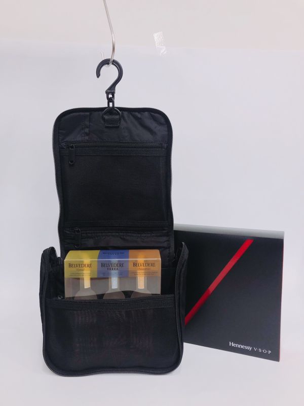 贈品》軒尼詩盥洗包 贈品,軒尼詩盥洗包