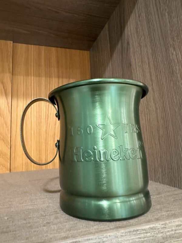 贈品》海尼根綠色金屬造型杯 贈品》海尼根綠色金屬造型杯
