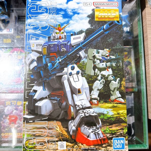 BANDAI 組裝模型 MG 1/100 RX-79G 陸戰型 
