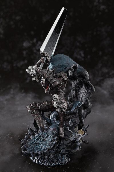 26年1-2月預購 Figuarts Zero Touche Métallique 烙印勇士 凱茲 狂戰士甲冑 