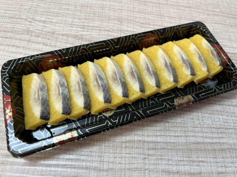 尼信(黃金鯡魚子)140G 尼信黃金鯡魚子 解凍即食 日本料理 壽司 握壽司 軍艦壽司 冷凍食材 餐廳 盤商 團購 專業代工 包裝 盛食堂超市 RichMarket 新北市永和區復興街81號 (02)89219626 盛佳貿易 統編90200774 群竑流通行銷 統編52941685