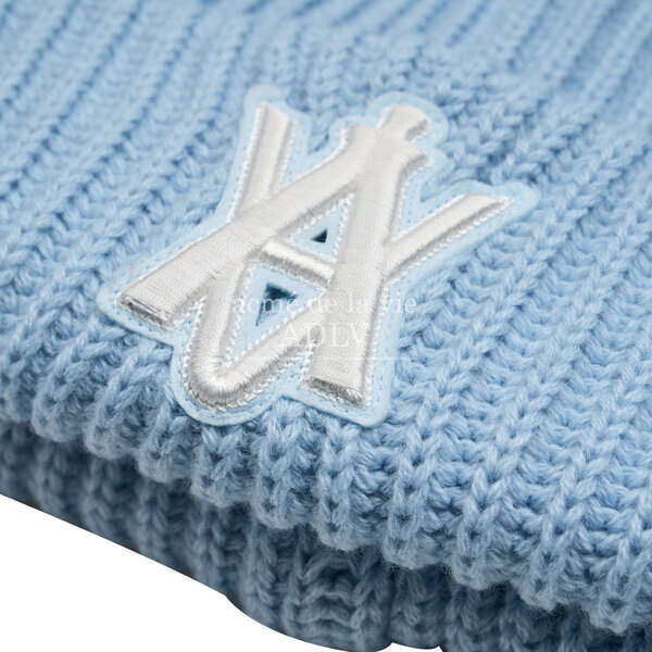 ADLV x Lisa 毛帽（藍） 