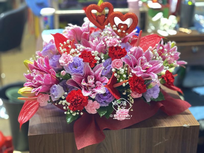 婚禮接待盆花桌上盆花 粉 台中鴻花花店代客送花-會議盆花:接待桌花,婚禮簽到桌花,會議需要桌花點綴,結婚簽到桌需要桌花.客製桌花,台中代客送花,中彰投,全省電送