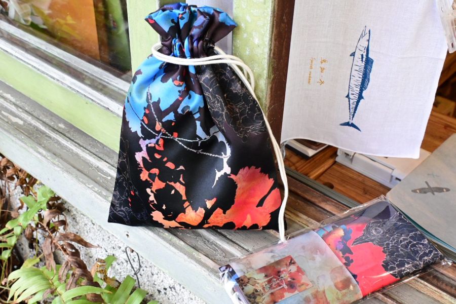 彩虹橋_緞面質感束口袋 | 鎮魂 