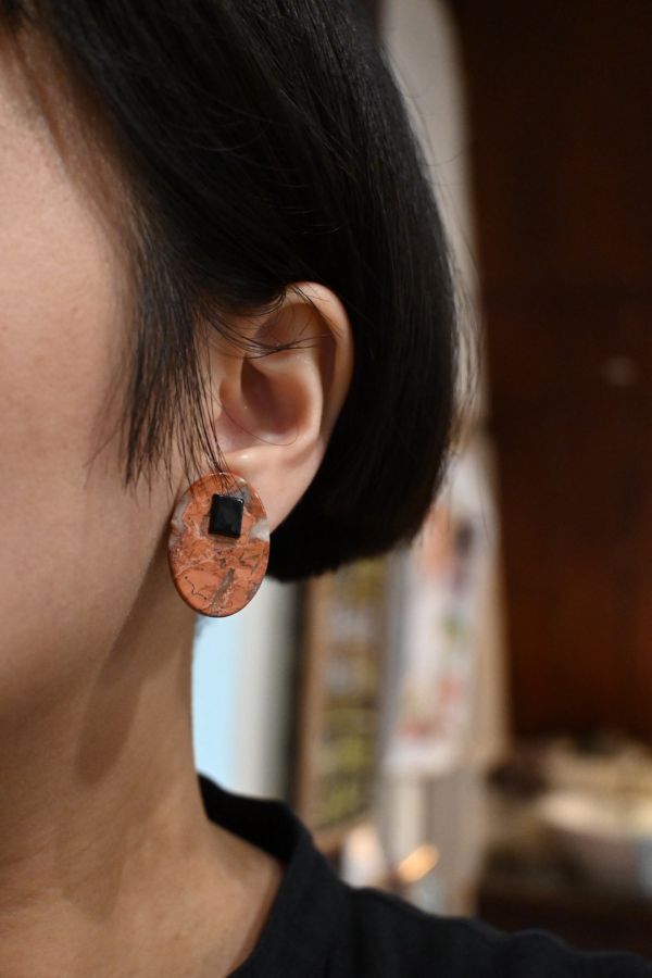 紅花耳針耳夾(橢圓)｜寶石拼圖 