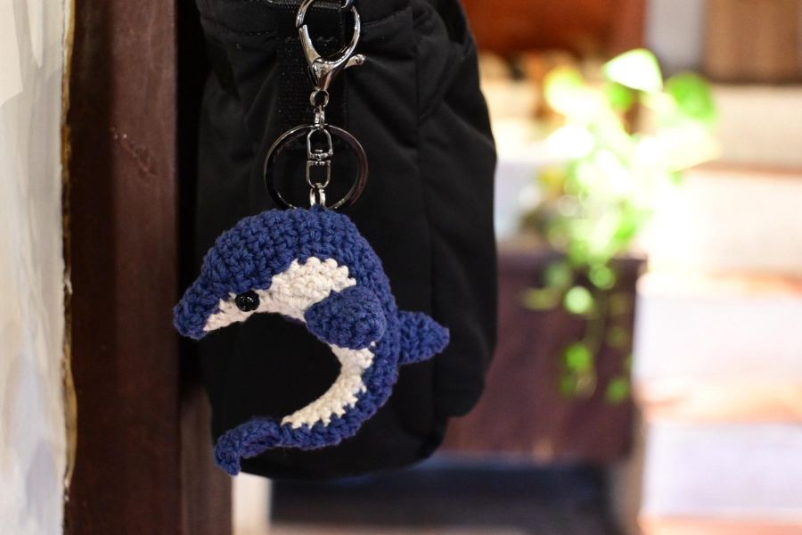海豚鉤針鑰匙圈 