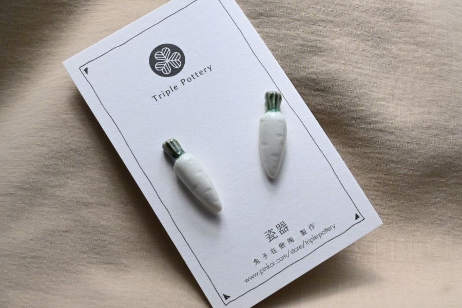 瓷器耳針(一對)_小白蘿蔔 