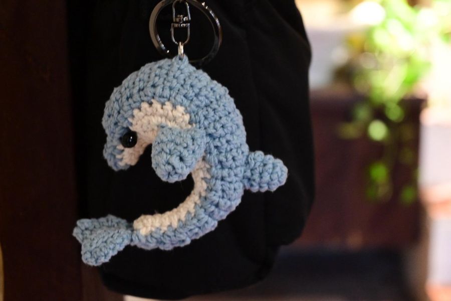 海豚鉤針鑰匙圈 