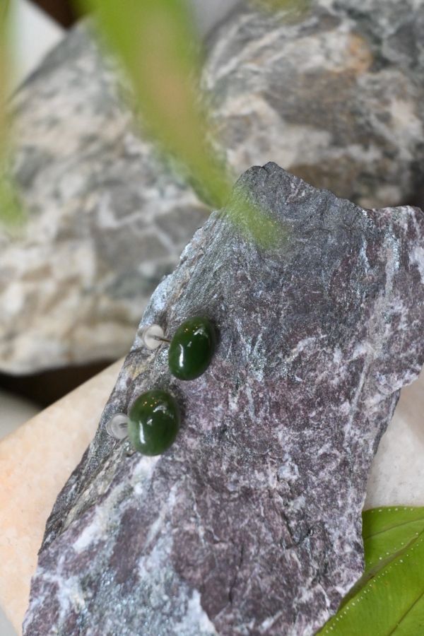 臺灣玉耳釘(單支)_蛋形|寶石拼圖