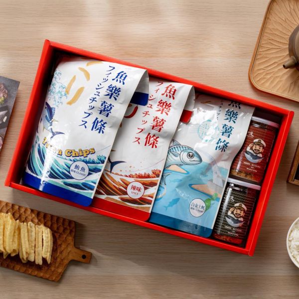 You & Seafood Encounter Gift Box You and Seafood Encounter Gift Box, seafood snack gift box, fish snack fries, fish floss, toro fish floss, salmon floss, tuna floss, Taiwanese snacks, seafood snacks, gift set, party snacks, beer snac