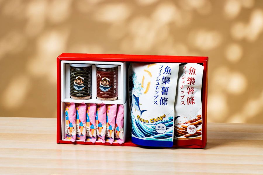 魚你相伴 禮盒 #魚你相遇禮盒
#魚樂薯條
#Toro魚鬆
#海苔芝麻鮪魚
#鮭魚魚鬆
#土魠魚薯條
#零食禮盒
#海味零食
#追劇零食
#下酒小點
#飯糰撒料
#吐司加料
#台灣零食
#健康零食
#送禮推薦