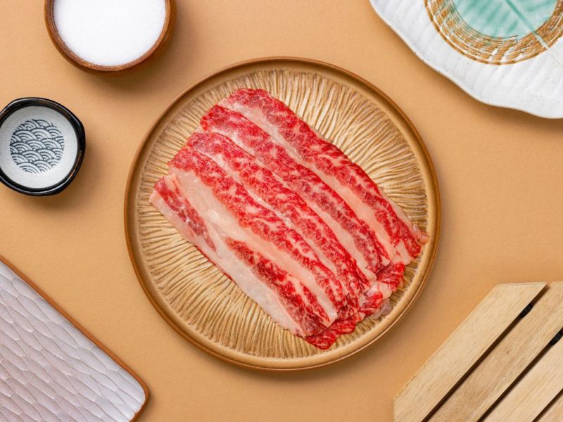 A5日本和牛雪花火鍋肉片  (200g±10%/盒) #A5日本和牛 #雪花火鍋肉片 #頂級和牛 #火鍋肉片 #和牛火鍋 #家庭火鍋 #和牛美食 #日式火鍋 #頂級火鍋肉 #涮鍋 #極致口感 #雪花和牛
