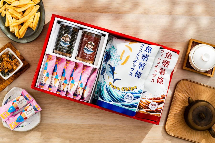 魚你相伴 禮盒 #魚你相遇禮盒
#魚樂薯條
#Toro魚鬆
#海苔芝麻鮪魚
#鮭魚魚鬆
#土魠魚薯條
#零食禮盒
#海味零食
#追劇零食
#下酒小點
#飯糰撒料
#吐司加料
#台灣零食
#健康零食
#送禮推薦