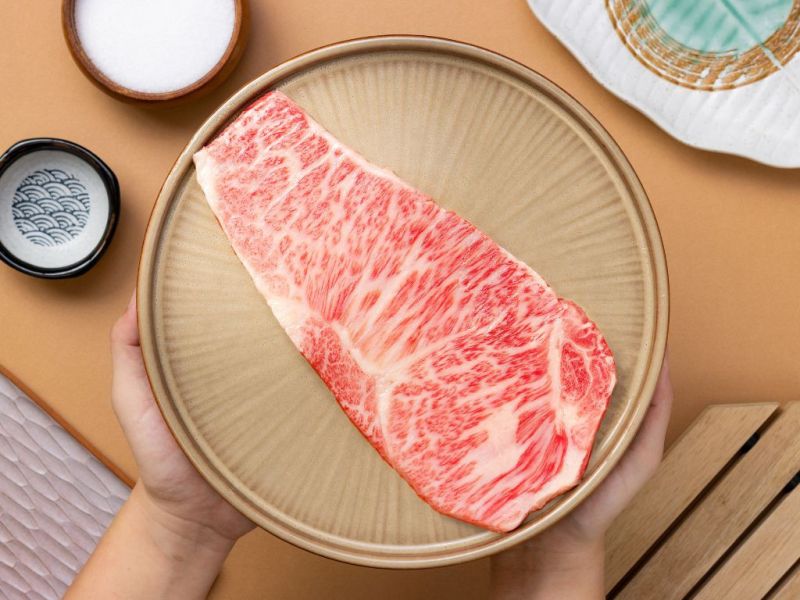 頂級A5日本莎朗牛排  (200g±10%/片) 海の優oceanbest,海の優,海的優,烤肉,豪華,海陸,精選,新鮮,和牛,A5和牛,牛肉