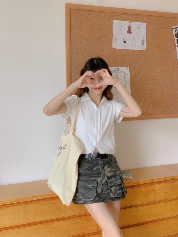 陽光系女孩必收 拉鏈上衣（3色） 