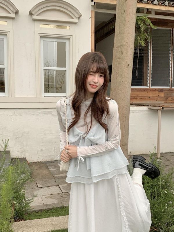 聖水洞花語背心 韓系甜妹背心 荷葉背心 顯瘦背心 百搭上衣（2色） 