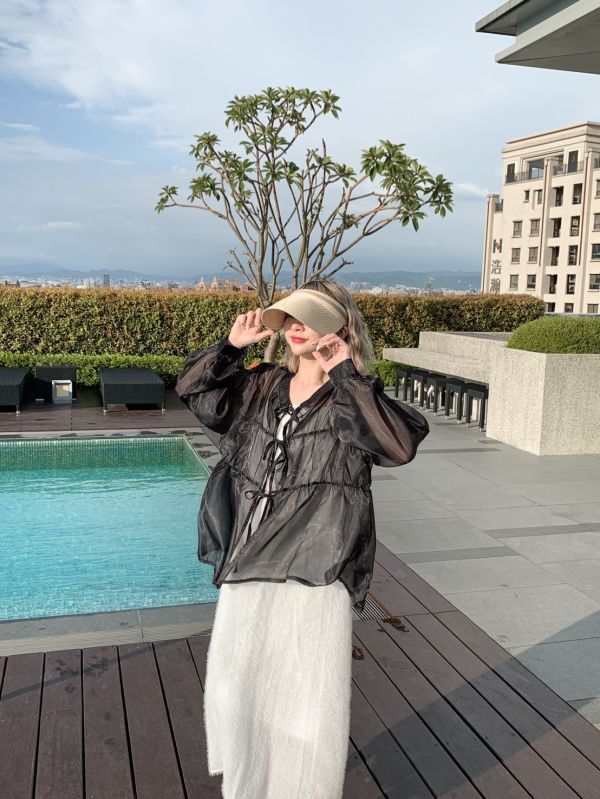 柔軟浪花 微緞面光正反兩穿綁帶罩衫(4色) 