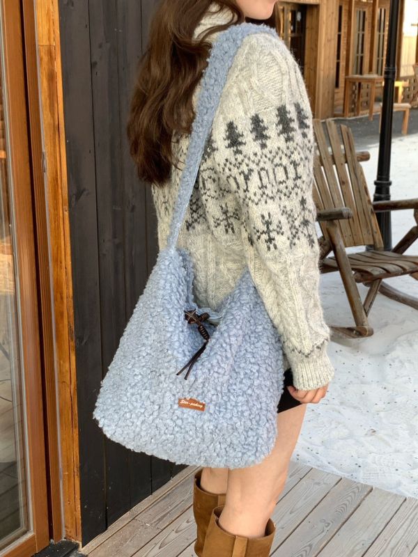 綿羊抱抱 雙面可背羊羔毛托特包 一包兩用 翻面變新包 秋冬必備 輕量百搭肩背包（3色） 