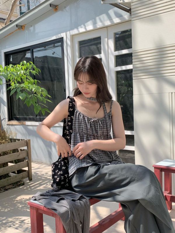 春日微霧感  細格綁帶背心+薄罩衫兩件套 韓系溫柔疊穿 （2色） 