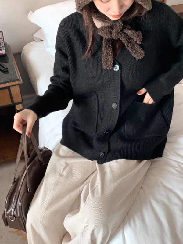 聖水洞溫柔女孩 厚磅針織外套 