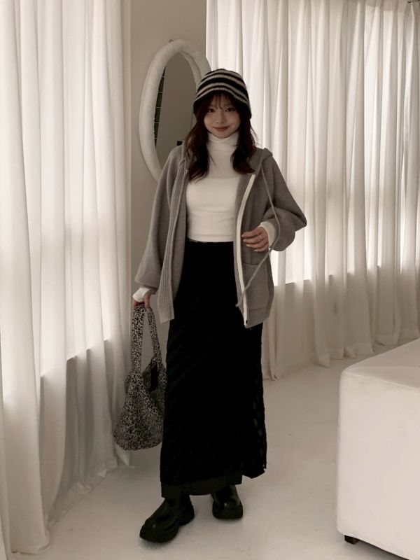 輕鬆優雅 毛絨感光澤直筒半裙 開衩設計長裙（3色） 